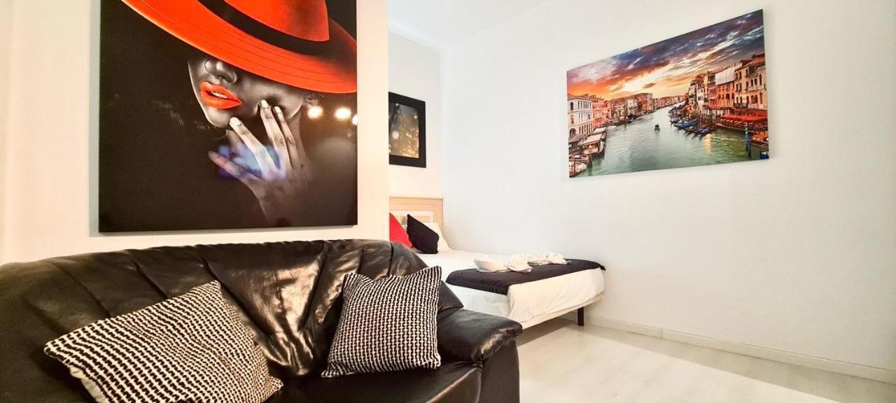 Oshun Sanchinarro Apartment Madrid Bagian luar foto