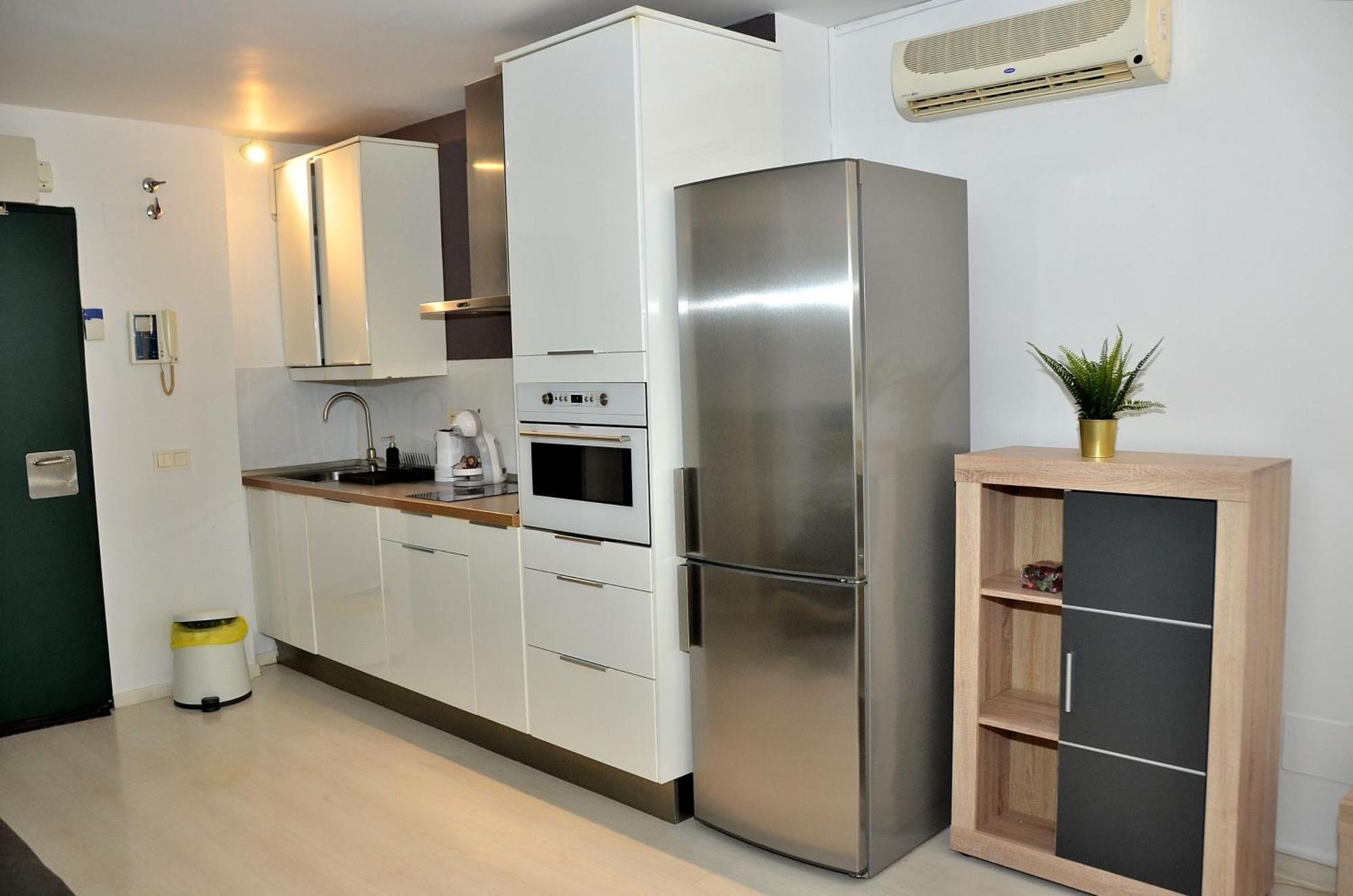 Oshun Sanchinarro Apartment Madrid Bagian luar foto