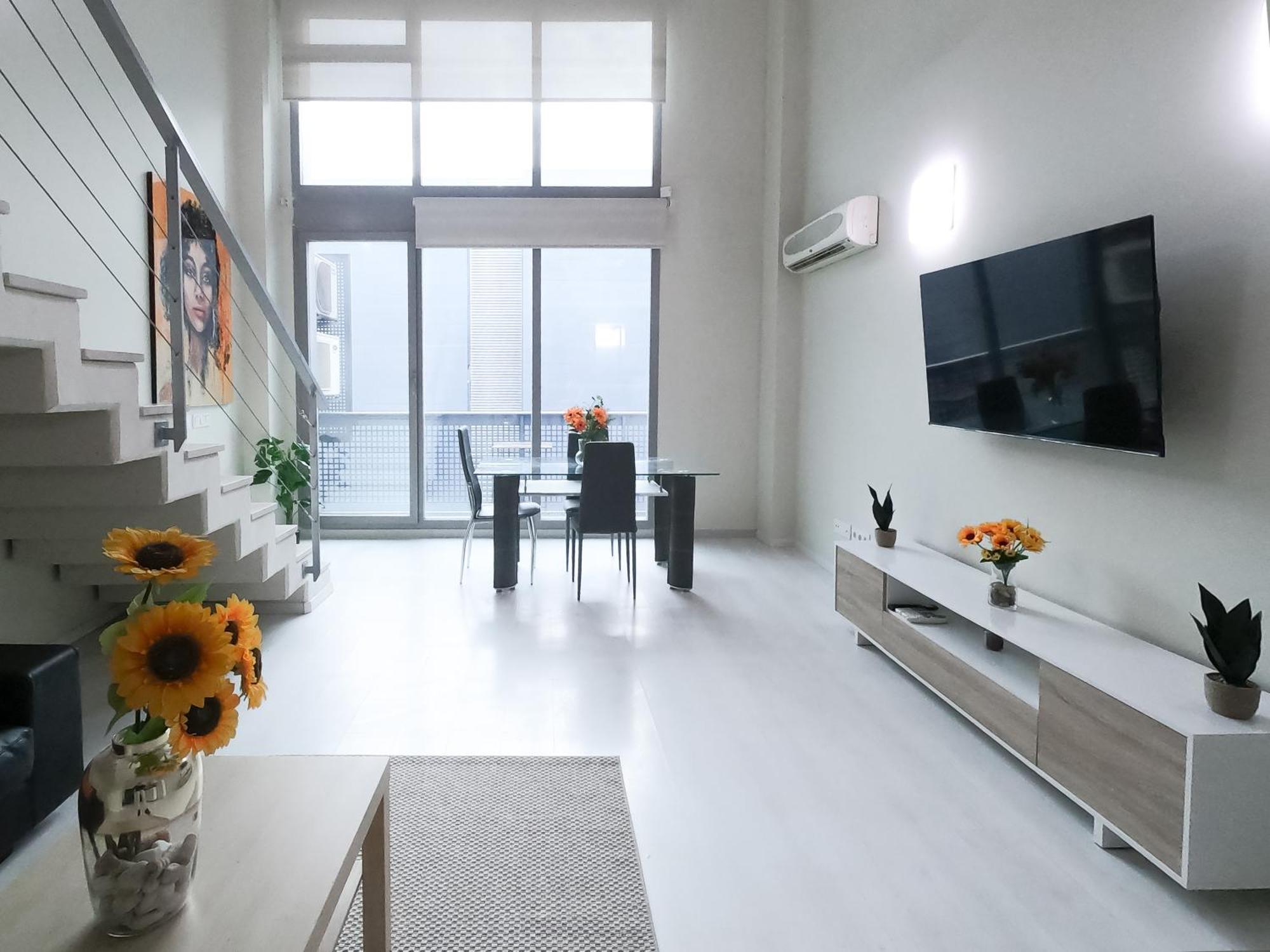 Oshun Sanchinarro Apartment Madrid Bagian luar foto